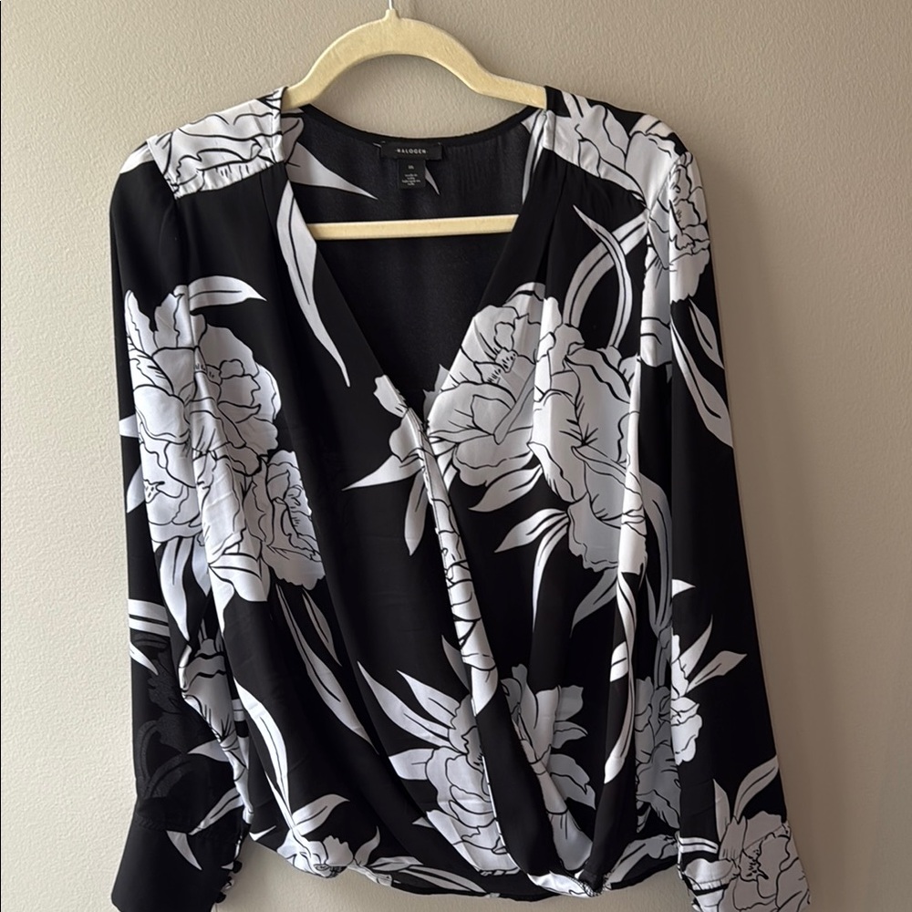 Halogen Black and White Wrap Blouse Long Sleeve